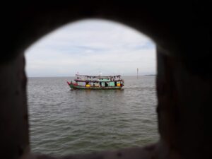 Lonjakan Penumpang dan Kendaraan di Penyeberangan Sibolga-Nias Selama Libur Nataru