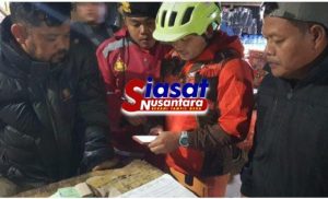 Tim Gabungan Polres Tanah Karo dan Tim Basarnas Berhasil Evakuasi Pendaki Gunung Sibayak