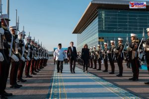Presiden Prabowo dan Presiden Macron Kunjungi Candi Borobudur, Perkuat Kerja Sama Budaya Indonesia-Prancis