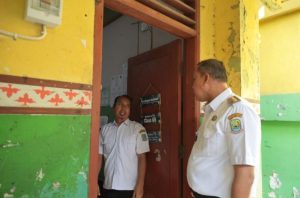 Wali Kota Bekasi Tri Adhianto Geram dengan Kondisi Toilet Kotor di SD Negeri