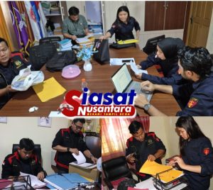 Terkait Pengelolaan Dana BOS, Tim Pidsus Kejari Rokan Hulu Laksanakan Penggeledahan di Lokasi SMAN 1 Ujung Batu