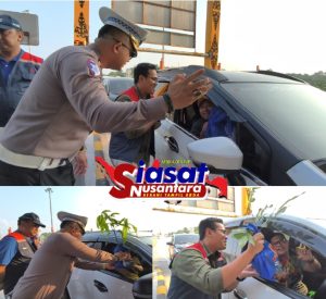 Sambut Hari Bhayangkara ke-79, Ditlantas Polda Riau Gelar Aksi Peduli Bagikan 79 Bibit Tanaman dan Bingkisan serta Edukasi Kamseltibcarlantas