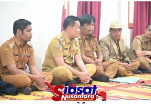 Bupati Serahkan Bantuan Langsung untuk Keluarga Korban Kebakaran di Desa Parsingguran II