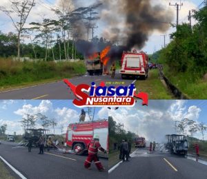 Truk J&T Beserta Muatan Terbakar di Jalan Manggar, Polsek Badau Lakukan Penanganan Cepat