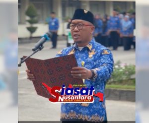 Dinas Pendidikan Riau Gelar Upacara HUT RI ke-80, Arden Simeru: Mari Kita  Bergandengan Tangan Saling Dukung untuk Kemajuan dan Suksesnya Pendidikan