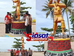 Yus Derahman Letakkan Batu Pertama Pembangunan Tugu Perang Ketupat, Tempilang Simpan Ingatan Budaya