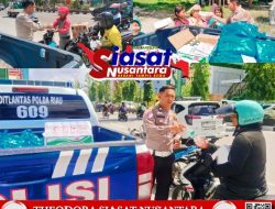 Berbagi Kepedulian Jelang Nataru, Ditlantas Polda Riau Gelar Jumat Barokah dan Edukasi Keselamatan