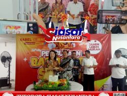 Owner Babel Mart Vina Crystin Ferani Resmikan Gerai Babel Mart Satam, Ditandai Dengan Pemotongan Pita dan Tumpeng