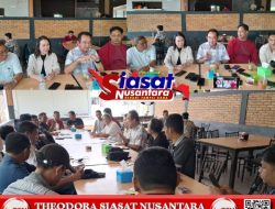 Rudianto Tjen Sapa para Jurnalis Belitung dalam Suasana Santai di Kongdjie Coffee, Bangun Kolaborasi untuk Bangun Belitung