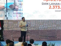 Gunungan Uang Rp 100 Ribu di Kejagung: Rp 10,27 Triliun Diserahkan ke Kas Negara